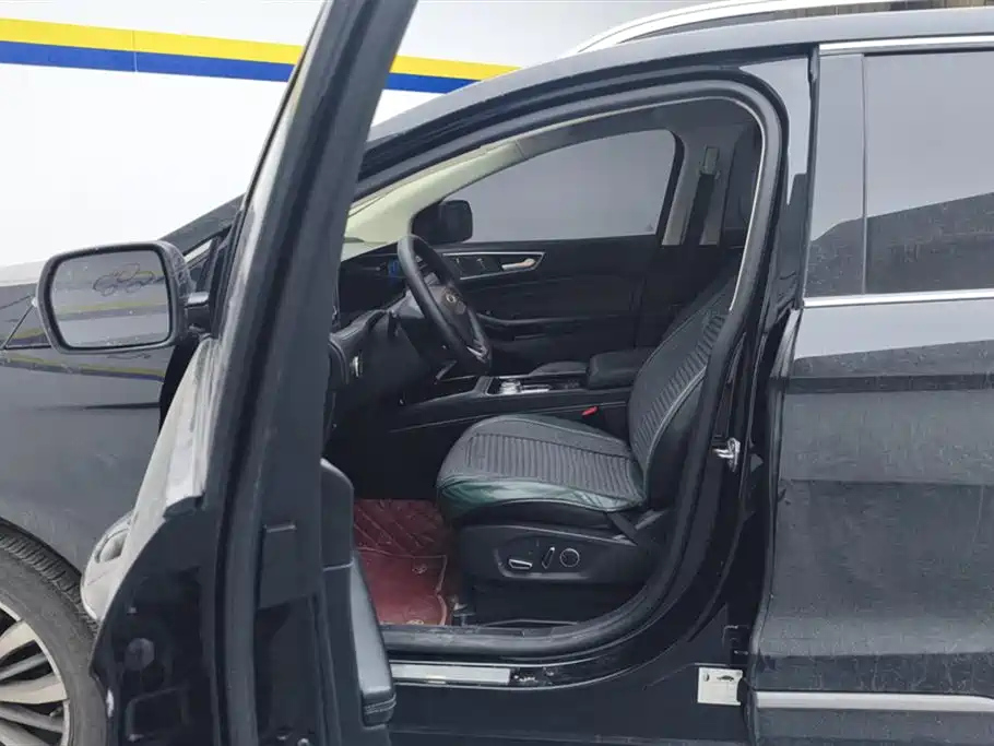 FORD EDGE 2021