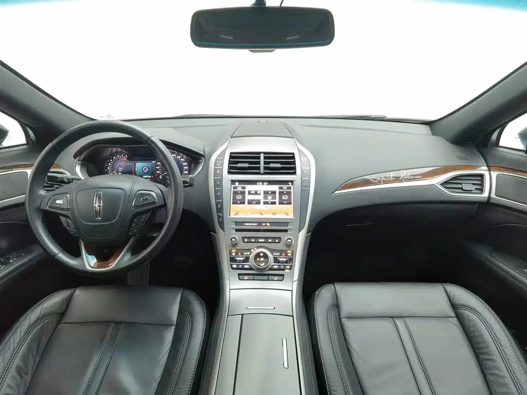 LINCOLN MKZ 2017