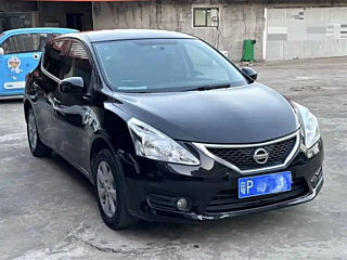 NISSAN TIIDA 2014
