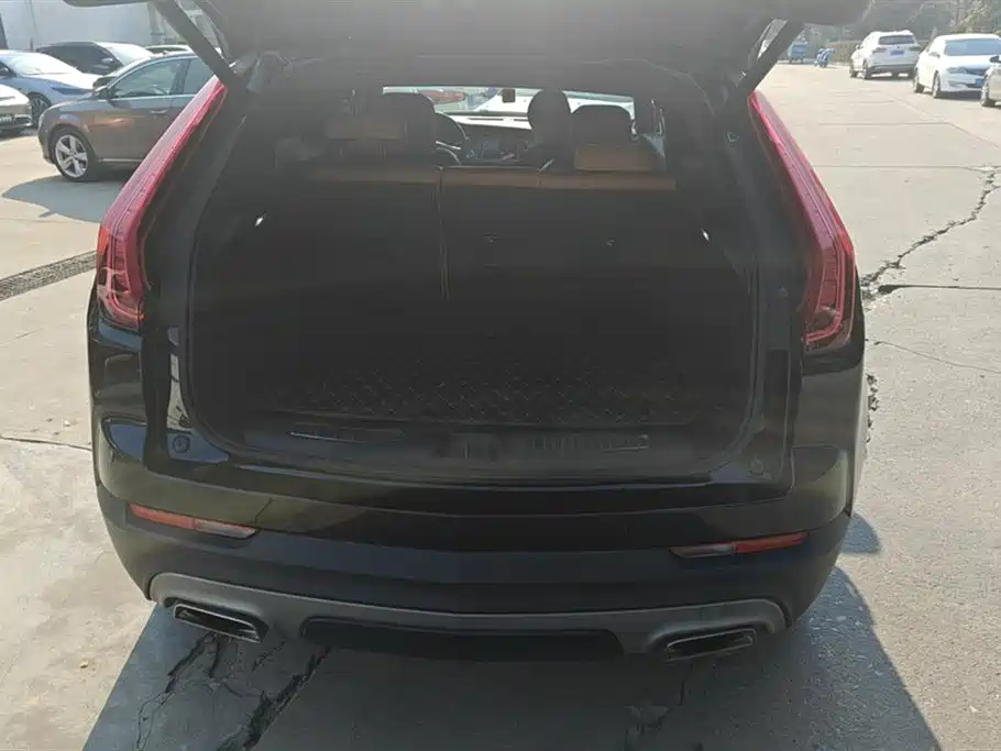 CADILLAC XT4 2022