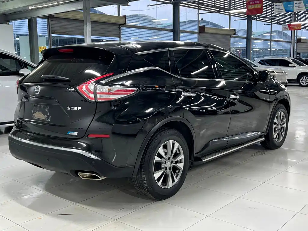 NISSAN MURANO 2019
