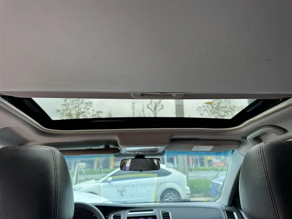 GEELY AUTO VISION 2017