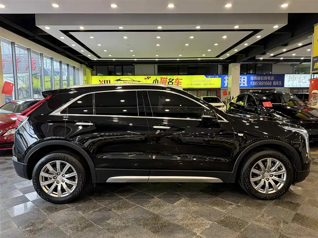 CADILLAC XT4 2020