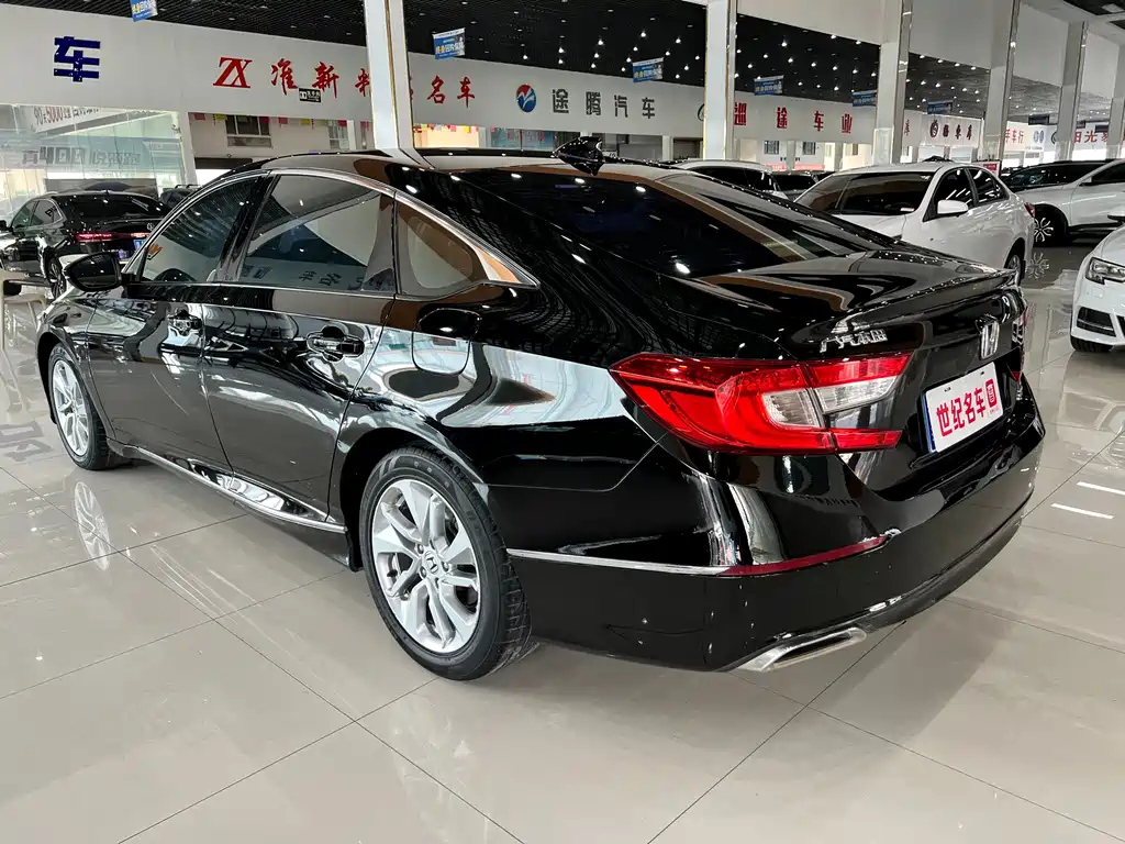 HONDA ACCORD 2018