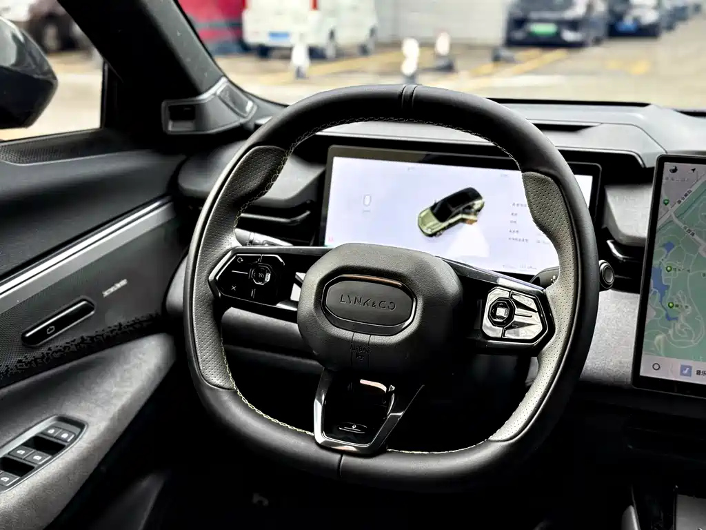 LYNK&CO 08 NEW ENERGY 2025