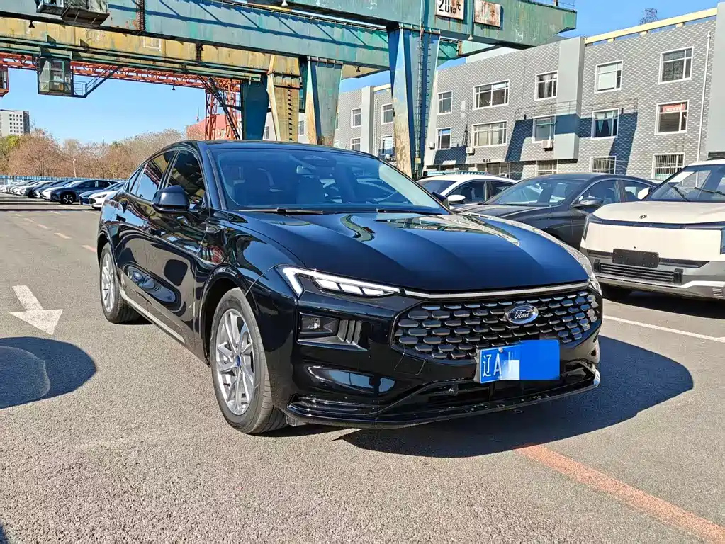FORD MONDEO 2022