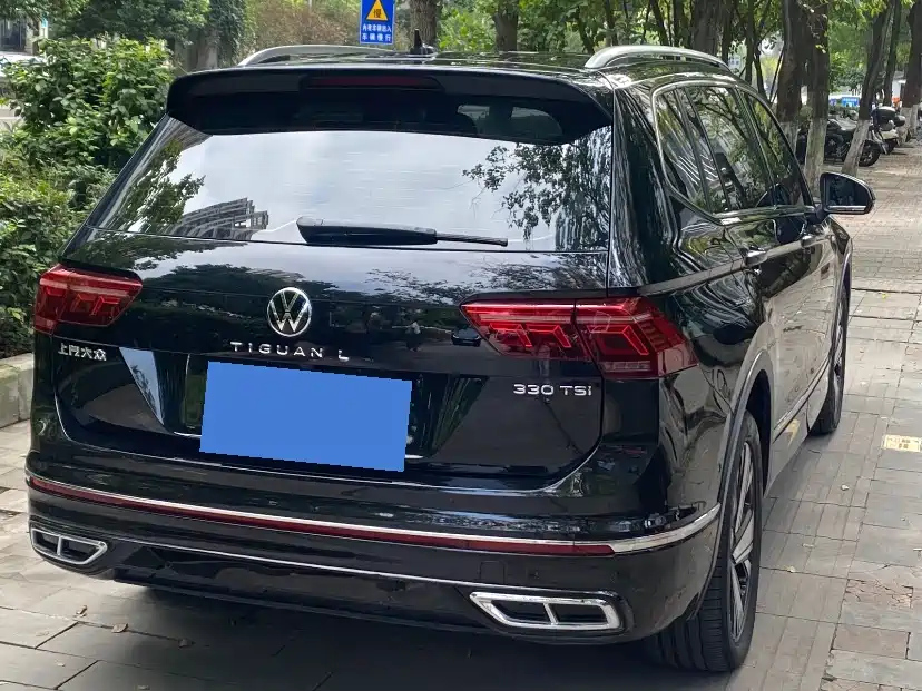 VOLKSWAGEN TIGUAN L 2023