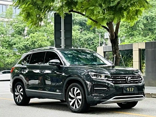 VOLKSWAGEN TAYRON 2022