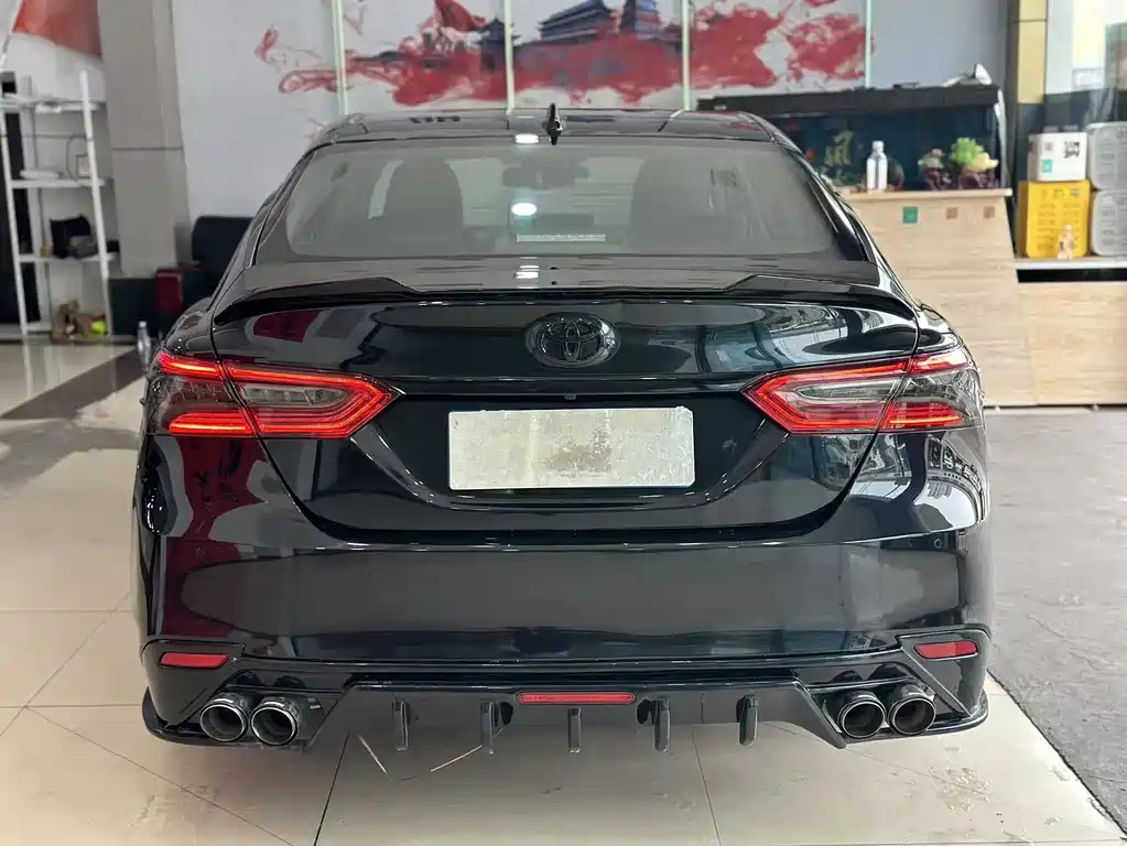 TOYOTA CAMRY 2021