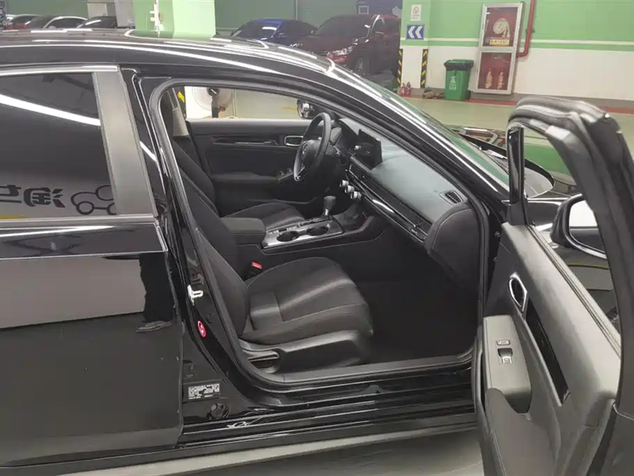 HONDA CIVIC 2023