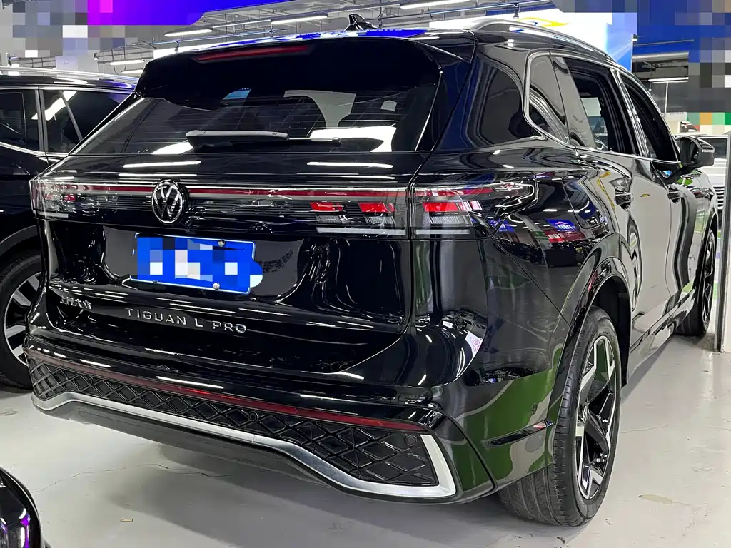 VOLKSWAGEN TIGUAN L 2025