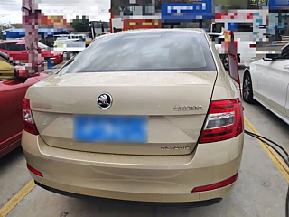 SKODA OCTAVIA 2015 YEAR 1.6L MANUAL ESCAPE EDITION 2015