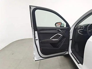 AUDI Q3  2022 YEAR 35 TFSI FASHION DYNAMIC 2022