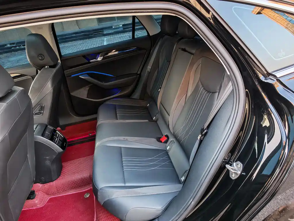 VOLKSWAGEN MAGOTAN 2024