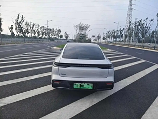GEELY GALAXY GALAXY E8 2024 YEAR 550KM MAX 2024