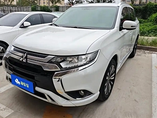 Заказать MITSUBISHI OUTLANDER