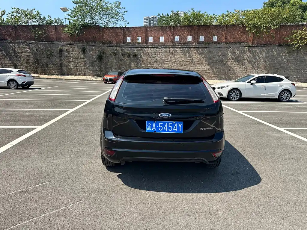 FORD FOCUS 2012