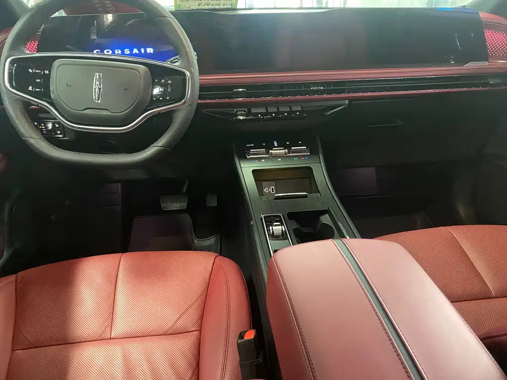 LINCOLN ADVENTURER 2023