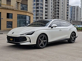 Заказать MG MG7