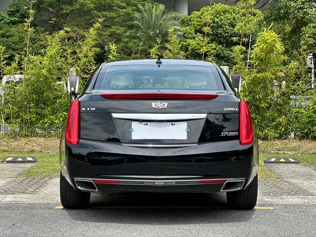 CADILLAC XTS 2017