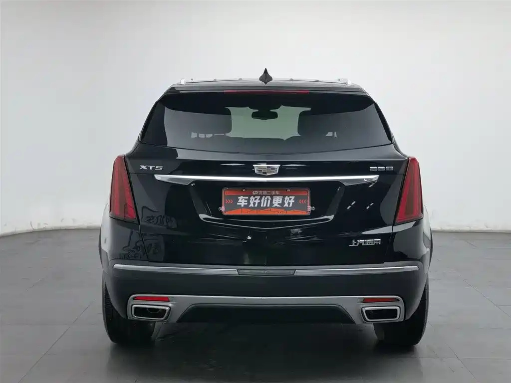 CADILLAC XT5 2022