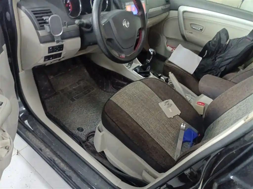 DONGFENG AEOLUS A60 2016