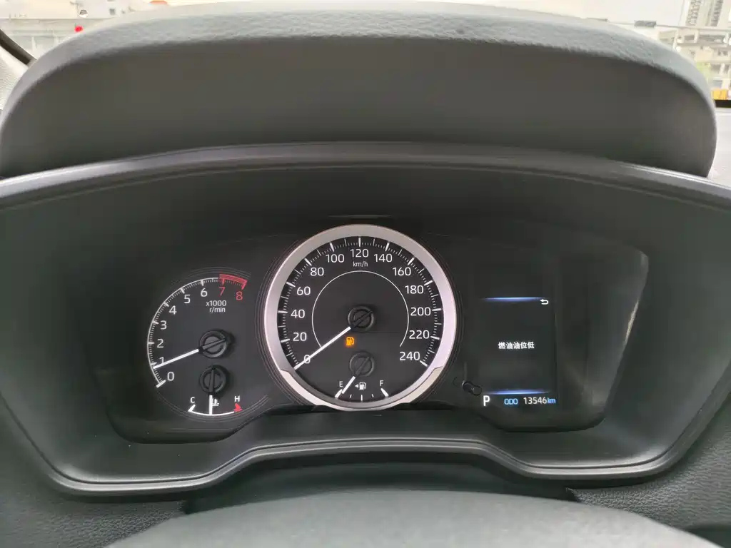 TOYOTA FRONTLANDER 2022