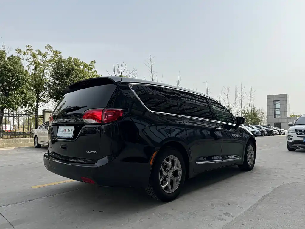 CHRYSLER BIG 捷龙 IMPORT 2018