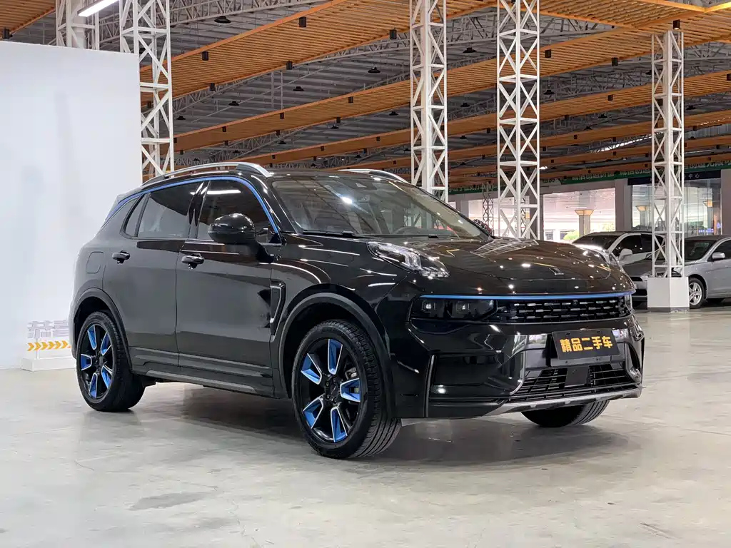 LYNK&CO 01 2021