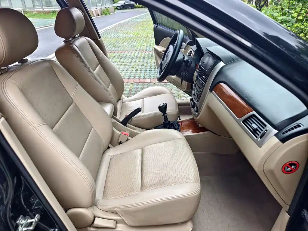 BUICK EXCELLE 2011