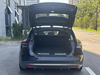 NIO ET5T  2024 YEAR 75KWH TOURING 2024