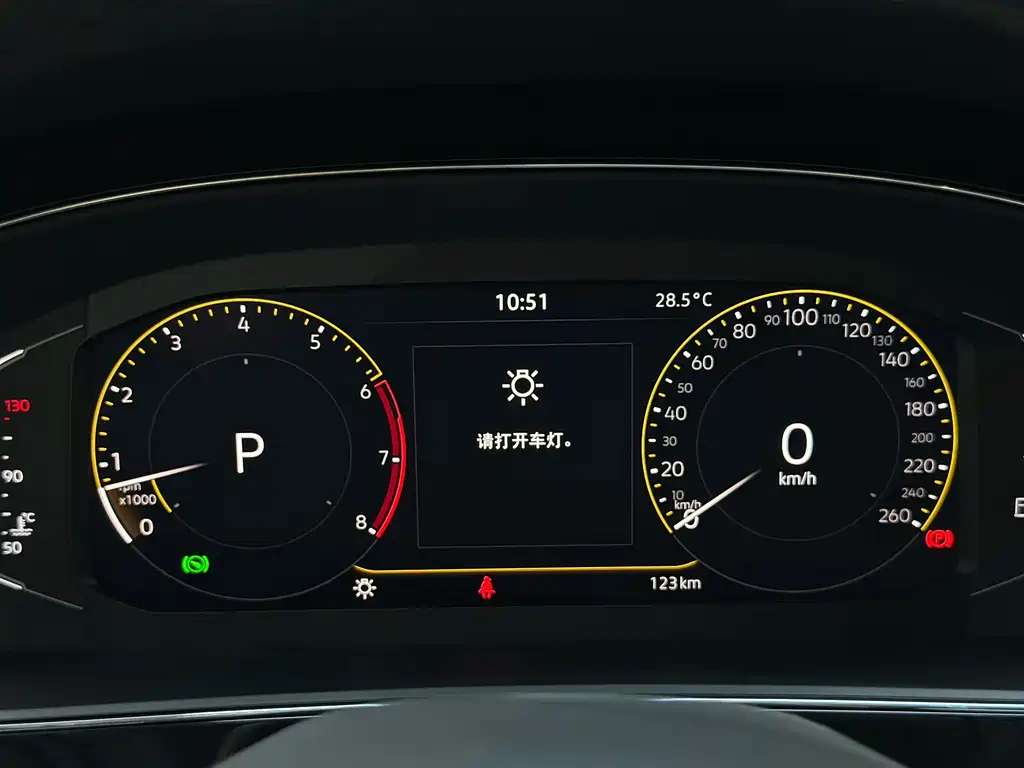 VOLKSWAGEN PASSAT 2025