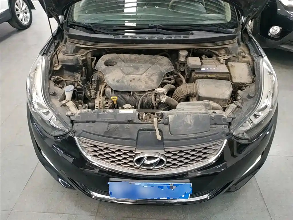 HYUNDAI ELANTRA 2016