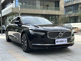 VOLVO S90 2022