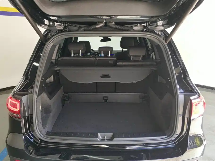 MERCEDES BENZ GLB 2022