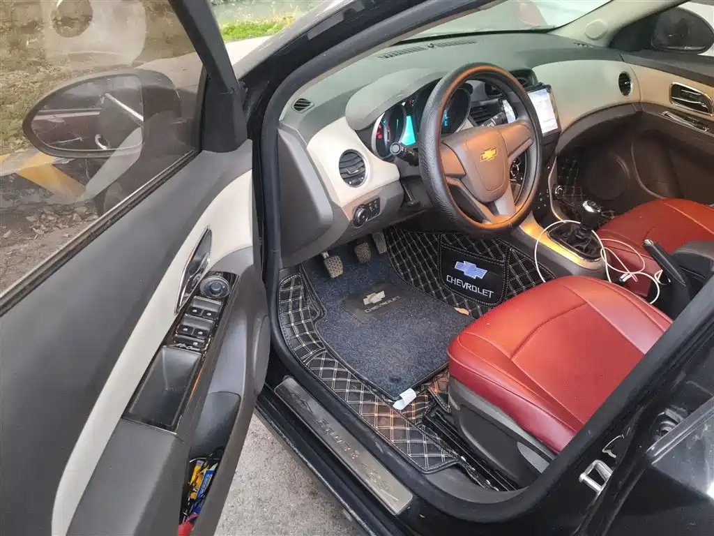 CHEVROLET CRUZE 2016