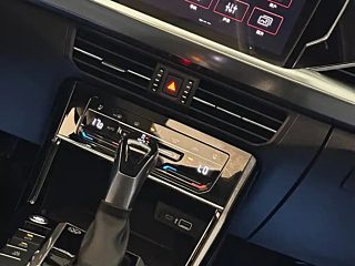 VOLKSWAGEN PASSAT 2022 YEAR 330TSI DELUXE EDITION 2022