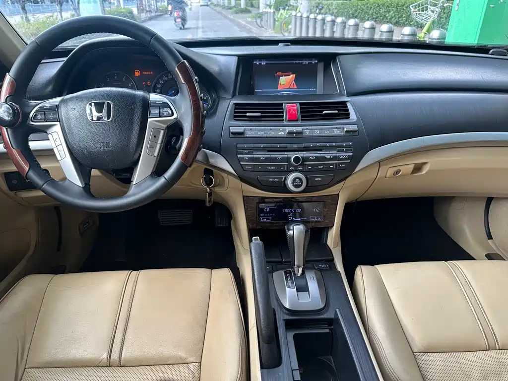 HONDA CROSSTOUR 2012