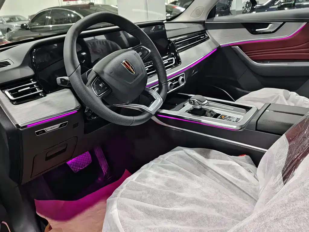 HONGQI HS5 2025