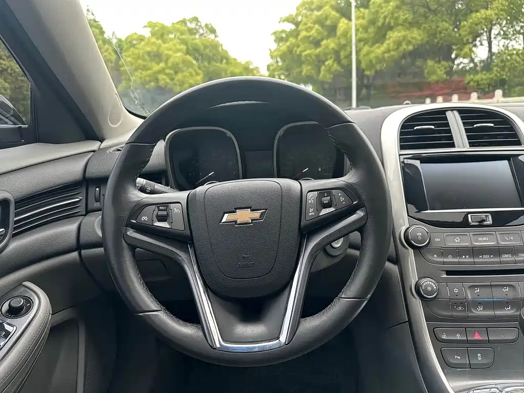 CHEVROLET MALIBU 2015
