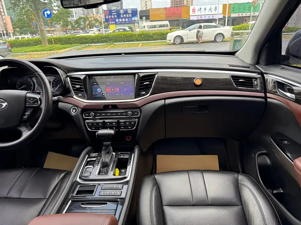 TRUMPCHI GS8 2019