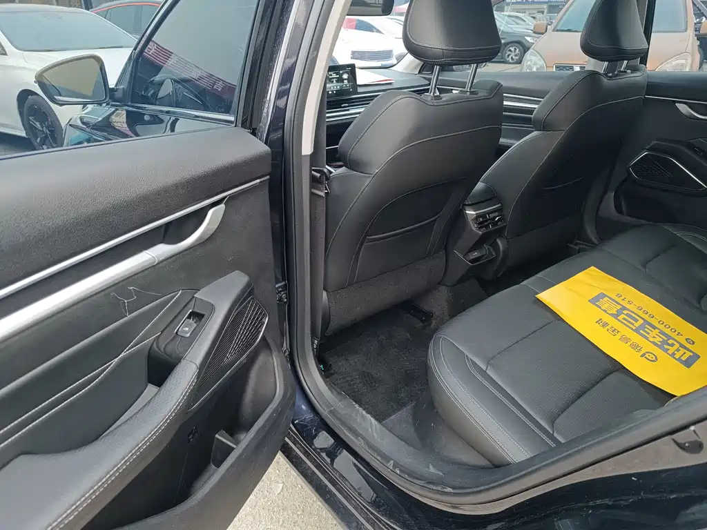 GEELY AUTO EMGRAND 2021