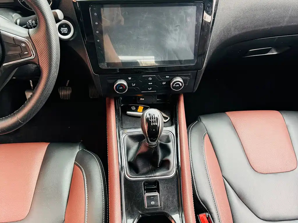 DONGFENG SCENERY 580 2016