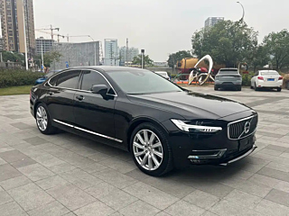 VOLVO S90 2017