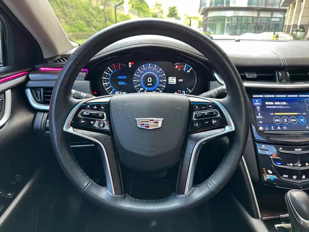 CADILLAC XTS 2018