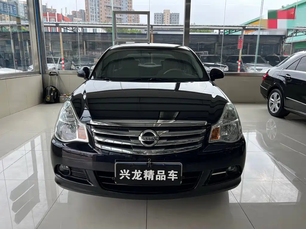 NISSAN SYLPHY 2012
