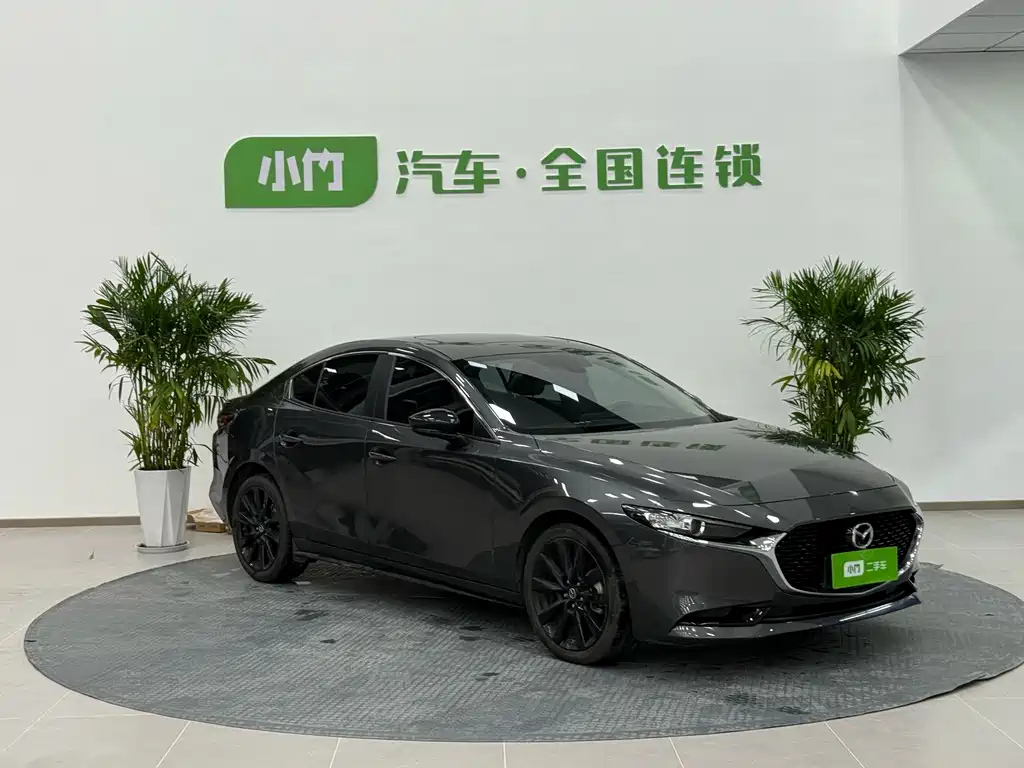 MAZDA 3 AXELA 2022