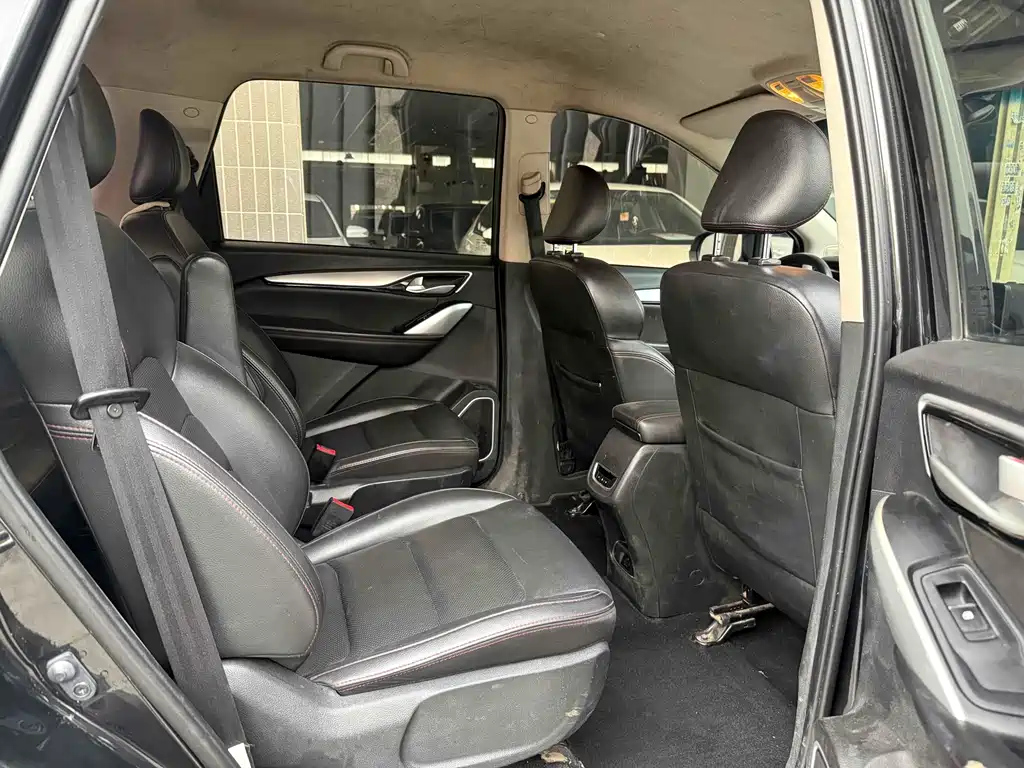JAC REFINE R3 2018