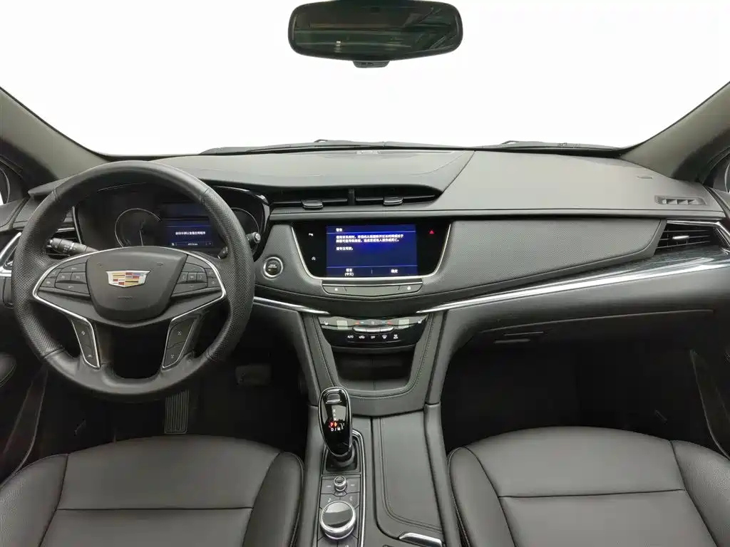 CADILLAC XT5 2022