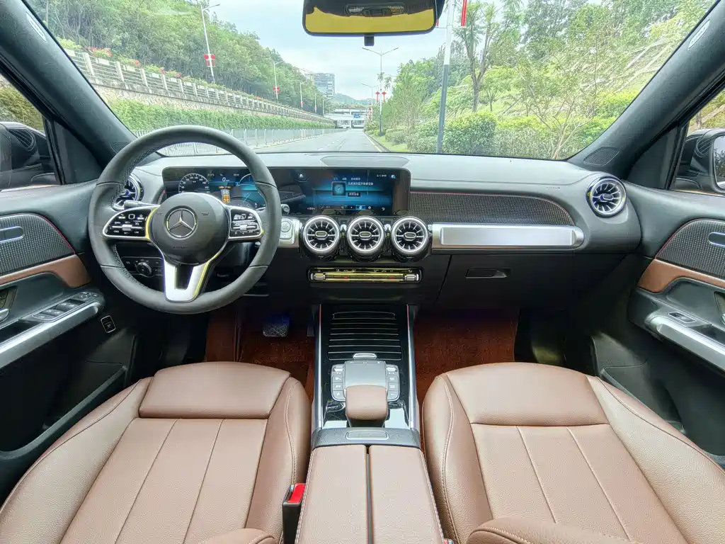 MERCEDES BENZ GLB 2022